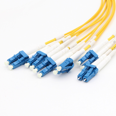 KEXINT MPO To LC Sợi quang Patch Cord 8 Core 3m Singlemode Multimode